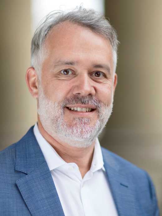 Dr Christian Schaffner