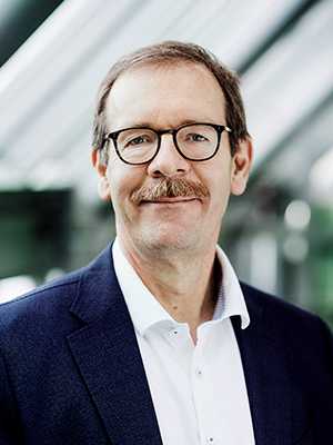 Professor Andreas Wenger