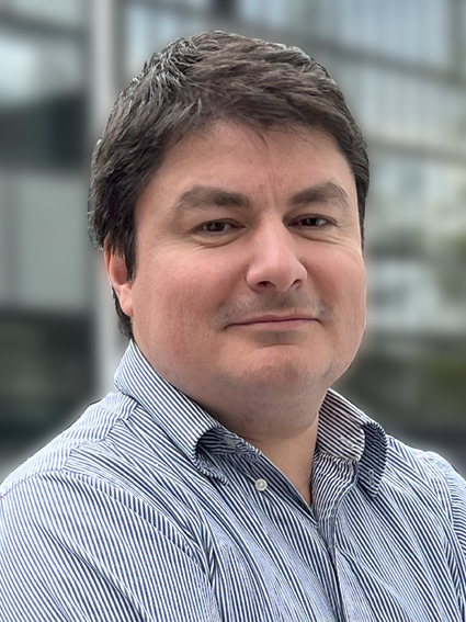 Dr. Iulian Nistor