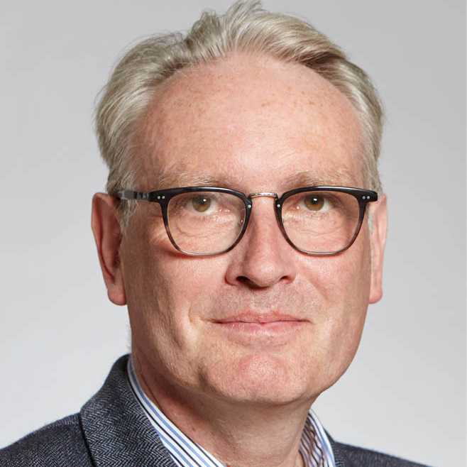 Portrait von Prof. Dr. Bernd Gärtner