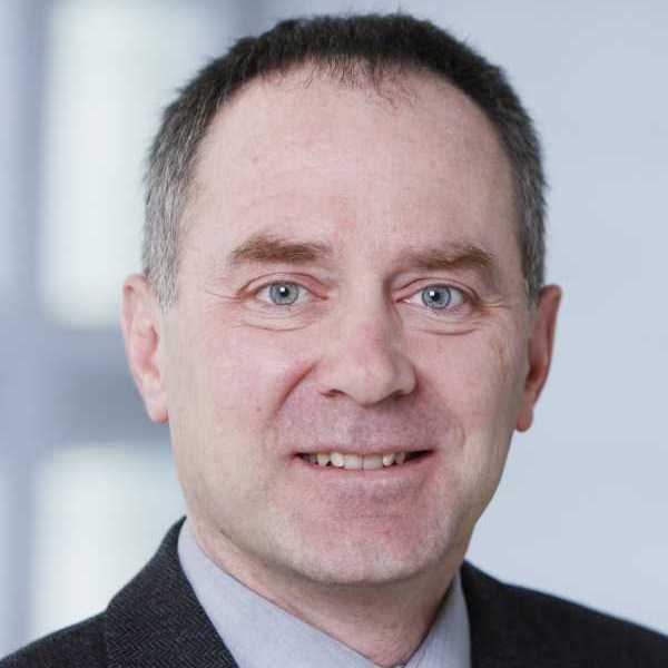 Portrait von Prof. Dr. Lorenz Hurni